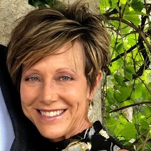 Meet your Posher, Jane